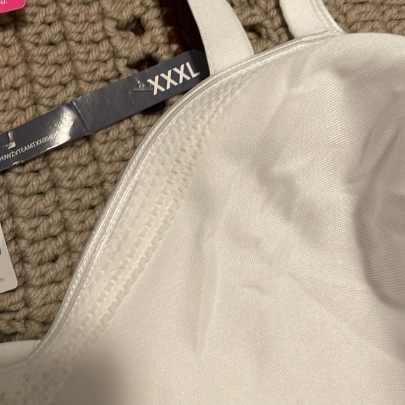 Hanes Bra Signature Women's Smooth Comfort Wireless
Convertible Sz XXXL - Picture 2 of 11